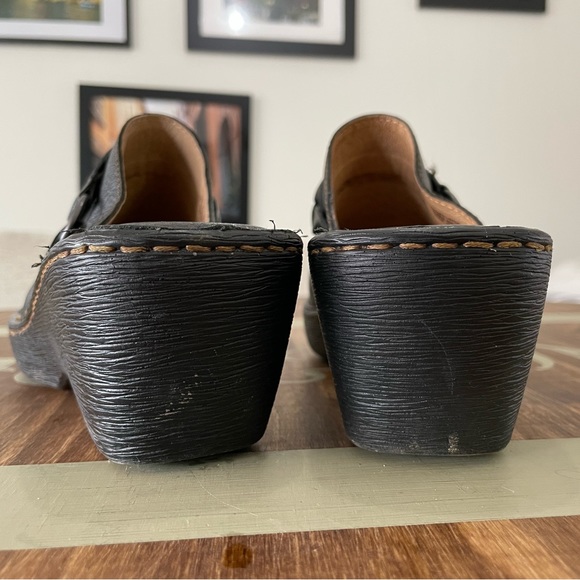 Born Hand Crafted Braydon Leather Slip On Clogs - Picture 5 of 9